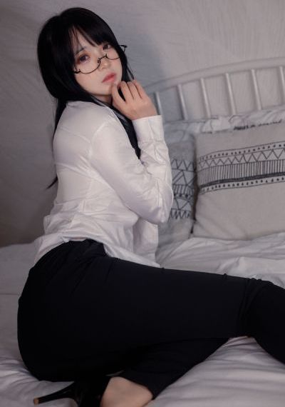 欧美人妻无码a级视频_免费在线观看播放