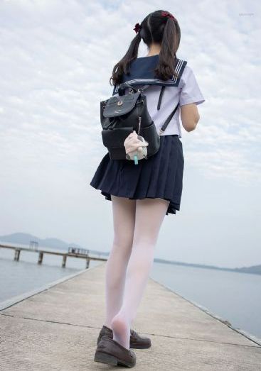 欧美粗跟女短靴_剧情片在线观看高清